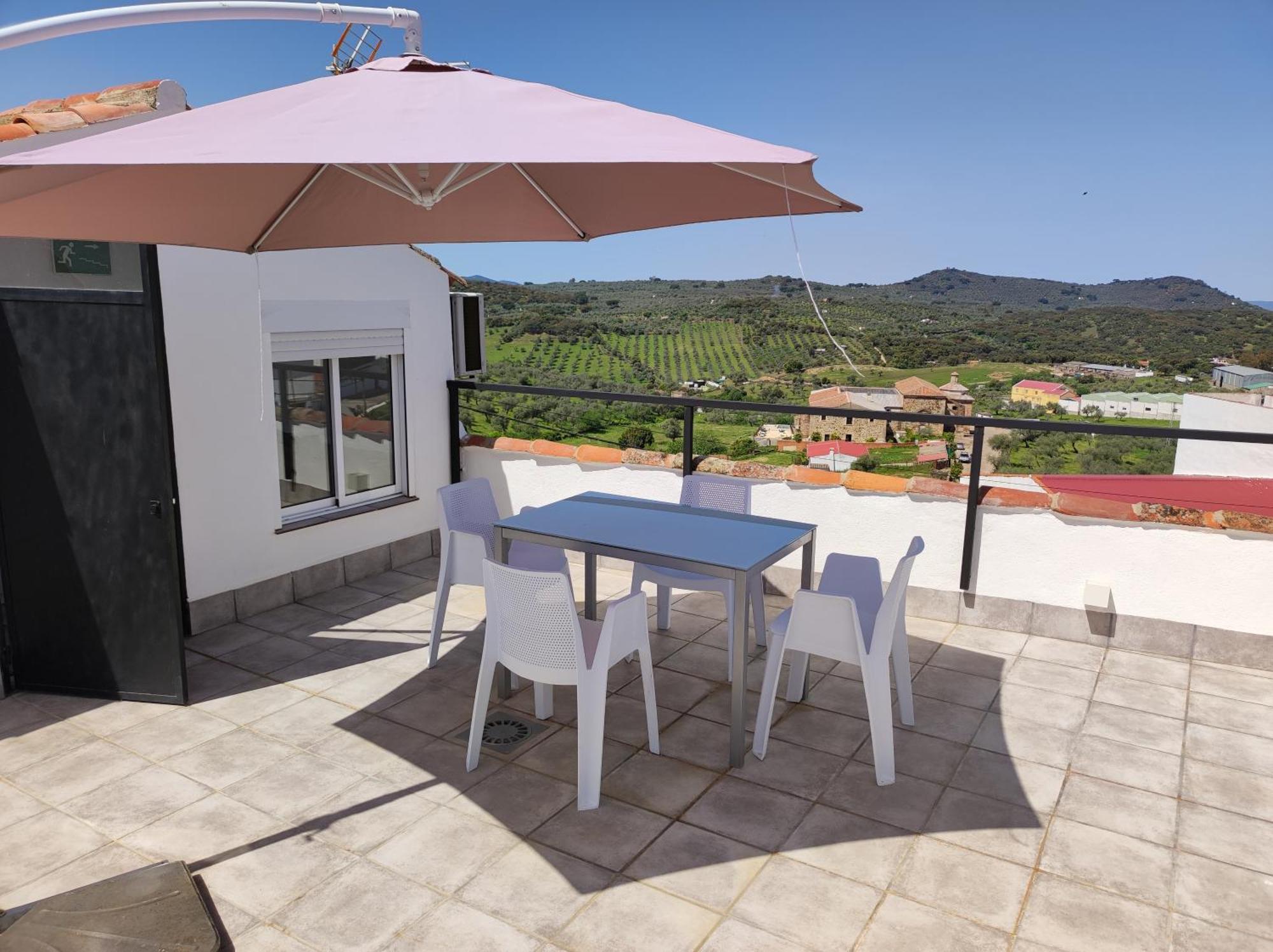 La Martela De Fuentes Casa De Diseno Rural Villa Fuentes De Leon Bagian luar foto